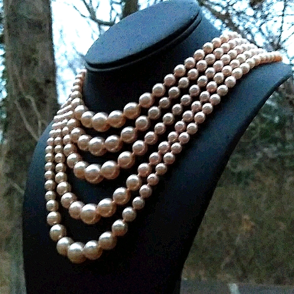 VINTAGE KJL 5-Strand Soft Pink Glass Pearl Necklace - Picture 4 of 16